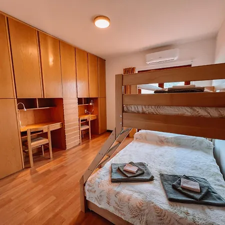 Nadya By Gardadoma Holiday home Brenzone sul Garda